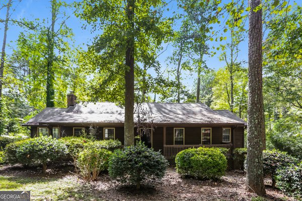 259 Lake Forest Drive, Acworth