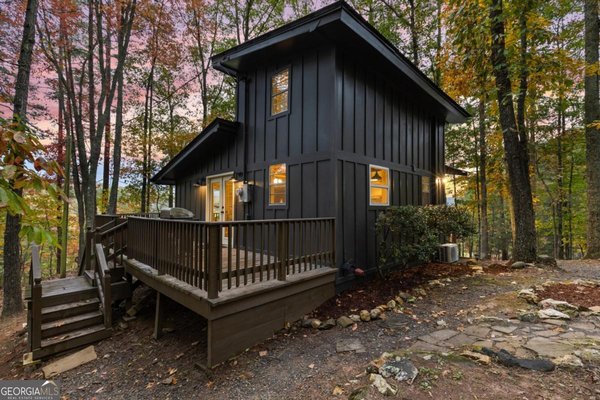 5240 Squirrel Hunting Road, Morganton