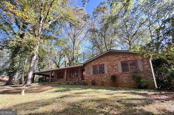 3841 Chattahoochee Drive, Douglasville