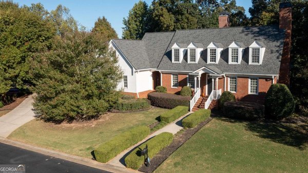 5580 Point West Drive, Oakwood