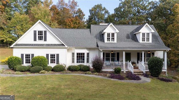 402 Mac Johnson Road, Cartersville