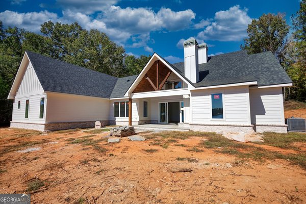 318 Deer Track Road, Buckhead