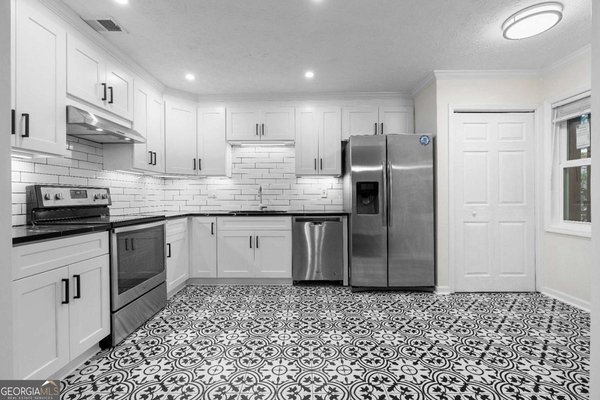 365 Winding River Drive, Atlanta