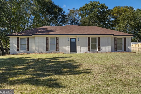 4245 North Oaks Drive, Columbus