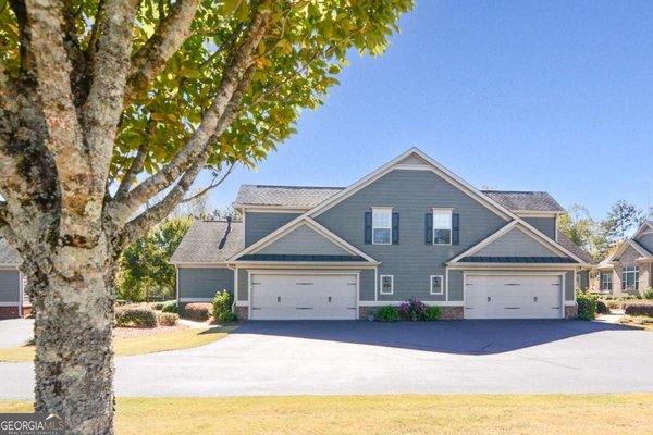 4565 FLYCATCHER Drive, Alpharetta