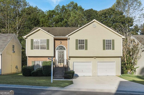 5937 Yellowood Court, Atlanta