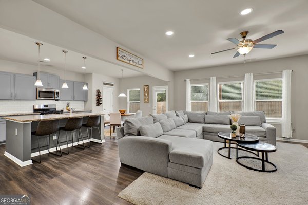 54 Stadelman Court, Cartersville