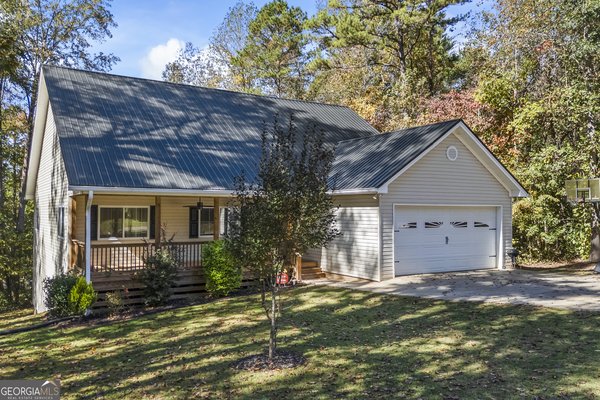 114 Lakeview Way, Martin