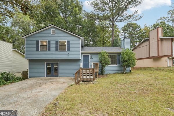 3918 Valley Brook Road, Snellville