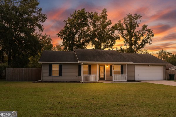 102 Victoria Boulevard, Kingsland