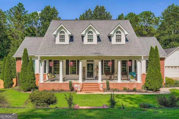 7277 AVALON Drive, Douglasville