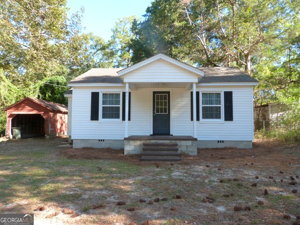 607 Jones Avenue, Statesboro