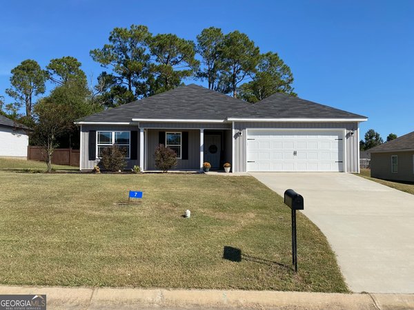 7 Cole Drive, Hawkinsville