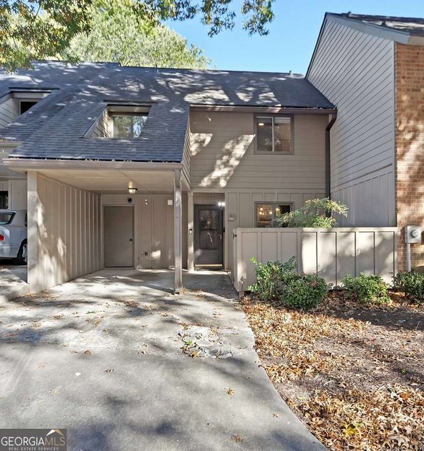 2484 Cedar Canyon Road, Marietta