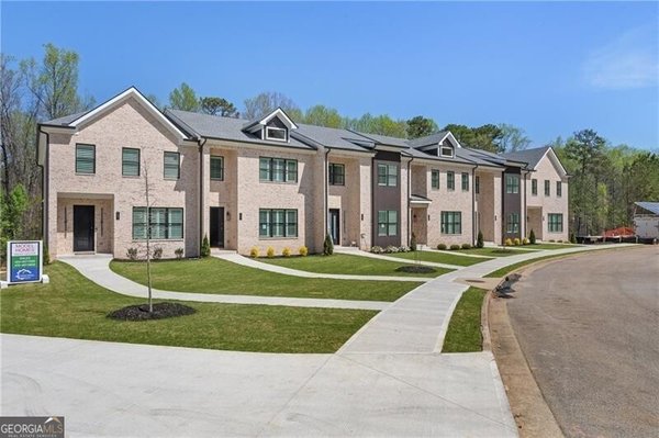 197 Brush Creek Court, Stockbridge