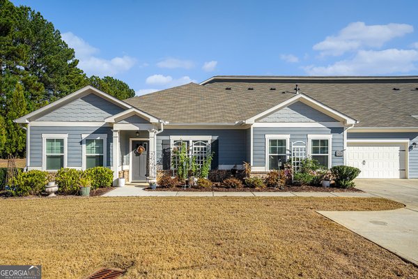 2473 Rathburn Circle, Loganville