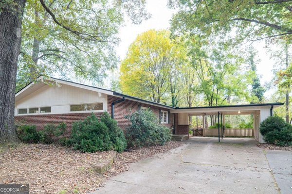 430 Forest Road, Athens