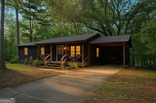 258 Arliss Drive, Canton