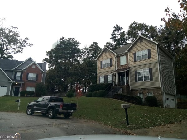 48 Stonehedge Court, Buford