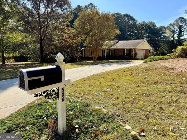 506 Avalon Drive, Fayetteville
