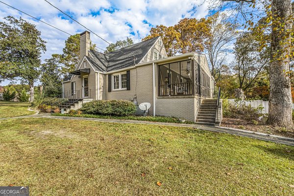 139 Myrtle Street, Toccoa