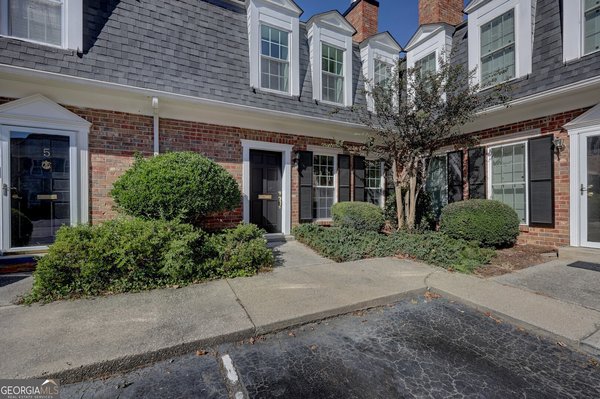 6 Kings Tavern Place, Atlanta