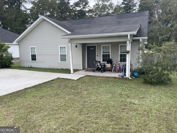 823 Main Street, Statesboro