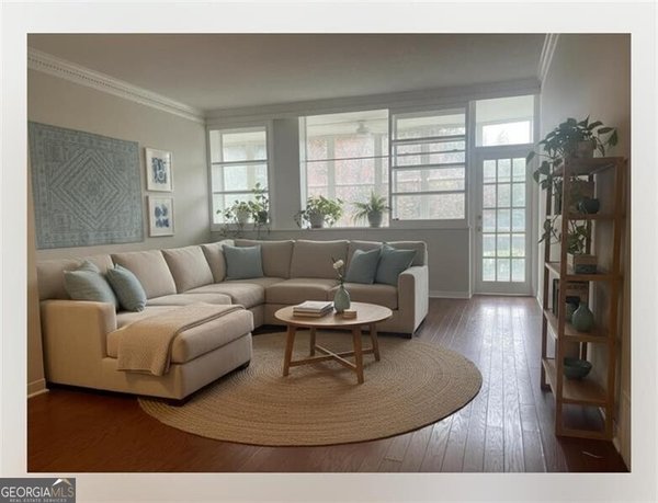 3060 Pharr Court North, Atlanta