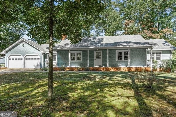 1300 Smithdale Road, Cumming