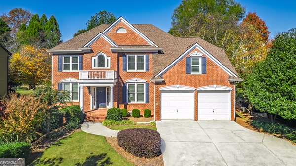 1355 Chattahoochee Run Drive, Suwanee