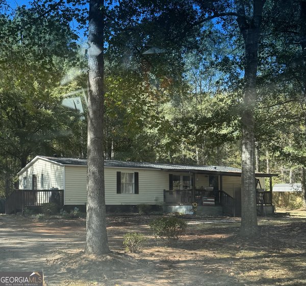 1424 Al Roberts Road, Senoia