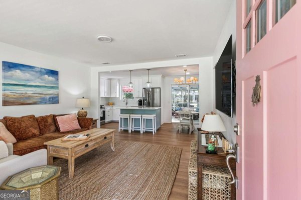 907 Mallery Street, St. Simons