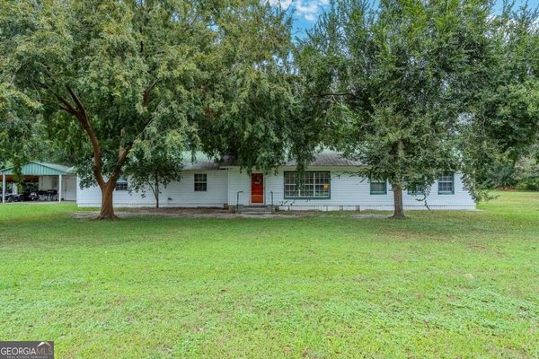 2656 Ware Street, Blackshear