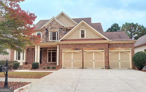 6437 Blue Water Drive, Buford