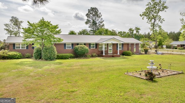 147 Reba Drive, Swainsboro