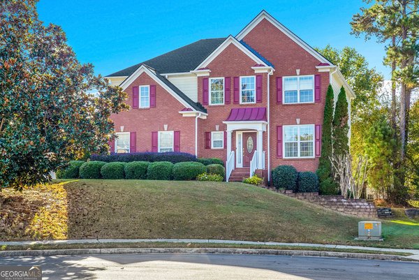 1905 Embassy Walk Lane, Lilburn