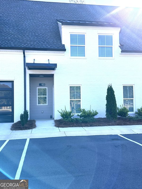 93 Chateau Drive, Rome