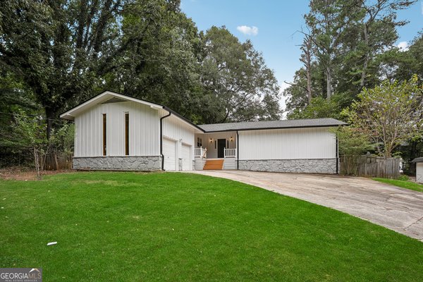 2579 Country Club Drive, Conyers