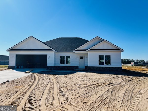210 Hopecrest Road, Statesboro