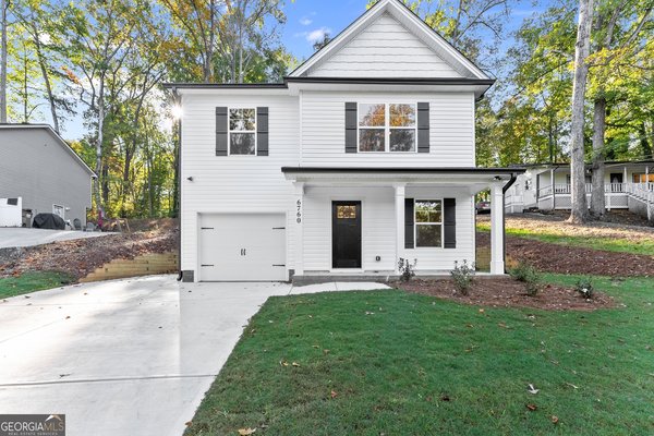 6760 Thunder Trail, Gainesville