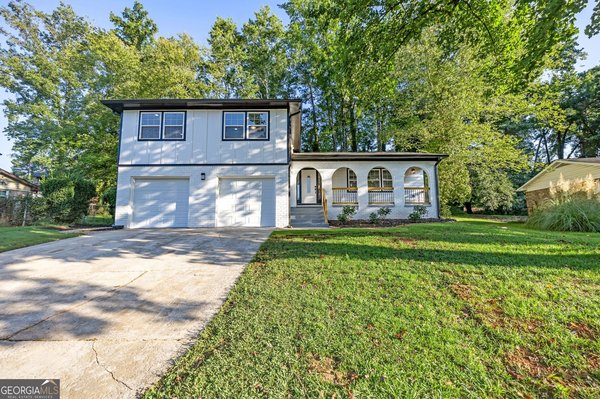 3892 Northstrand Drive, Decatur