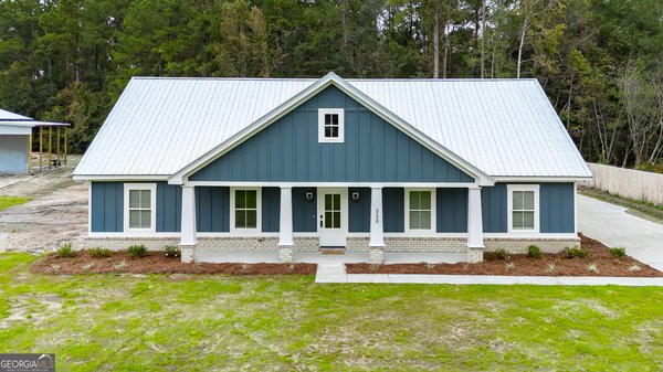 338 Gracen Road, Guyton