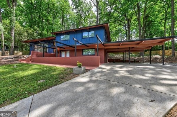 3348 Lynnray Drive, Atlanta