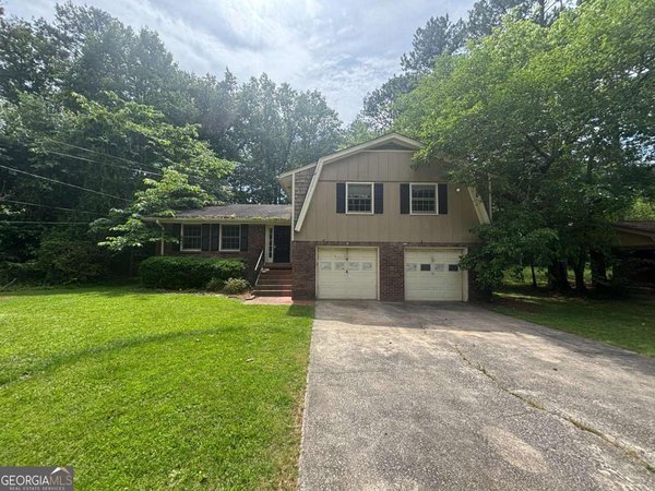 4135 Moore Road, Conley