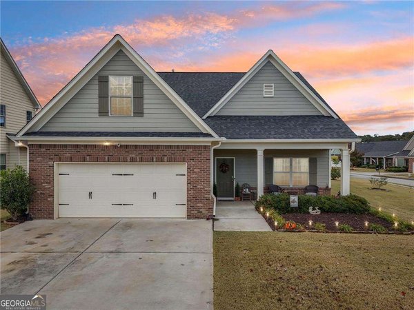 59 Cottage Walk, Cartersville