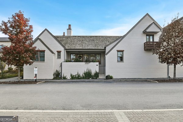 110 4TH Street, Fayetteville