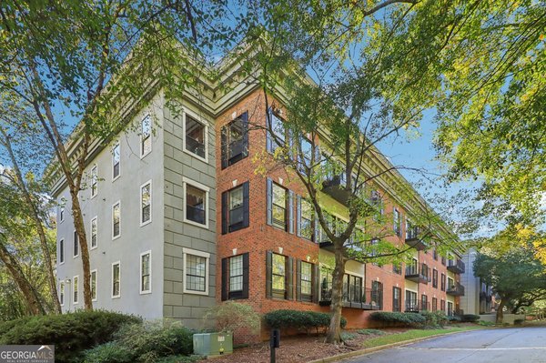 3071 Lenox Road, Atlanta