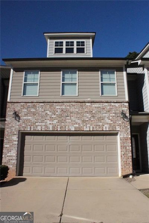 382 MULBERRY Row, Atlanta