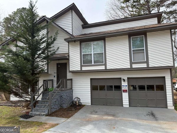 1020 Park Forest Drive, Lilburn