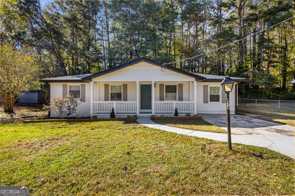 4976 Mable Lake Drive, Mableton